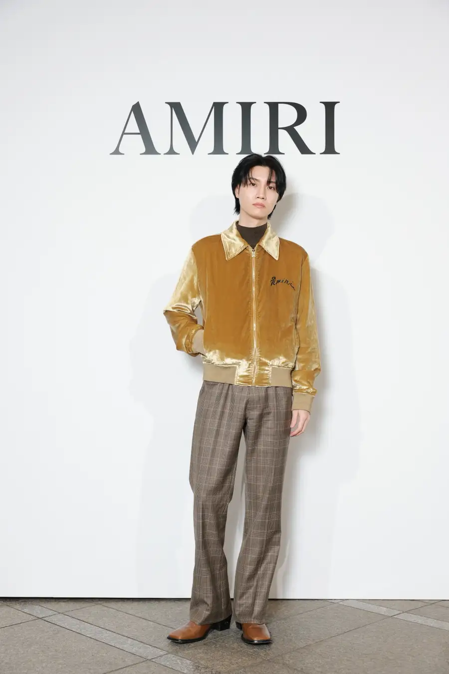 【2025年11月14日(金)】神宮寺勇太さんがAMIRIの夜へ。青山で重なった音楽とドレスアップ 写真5